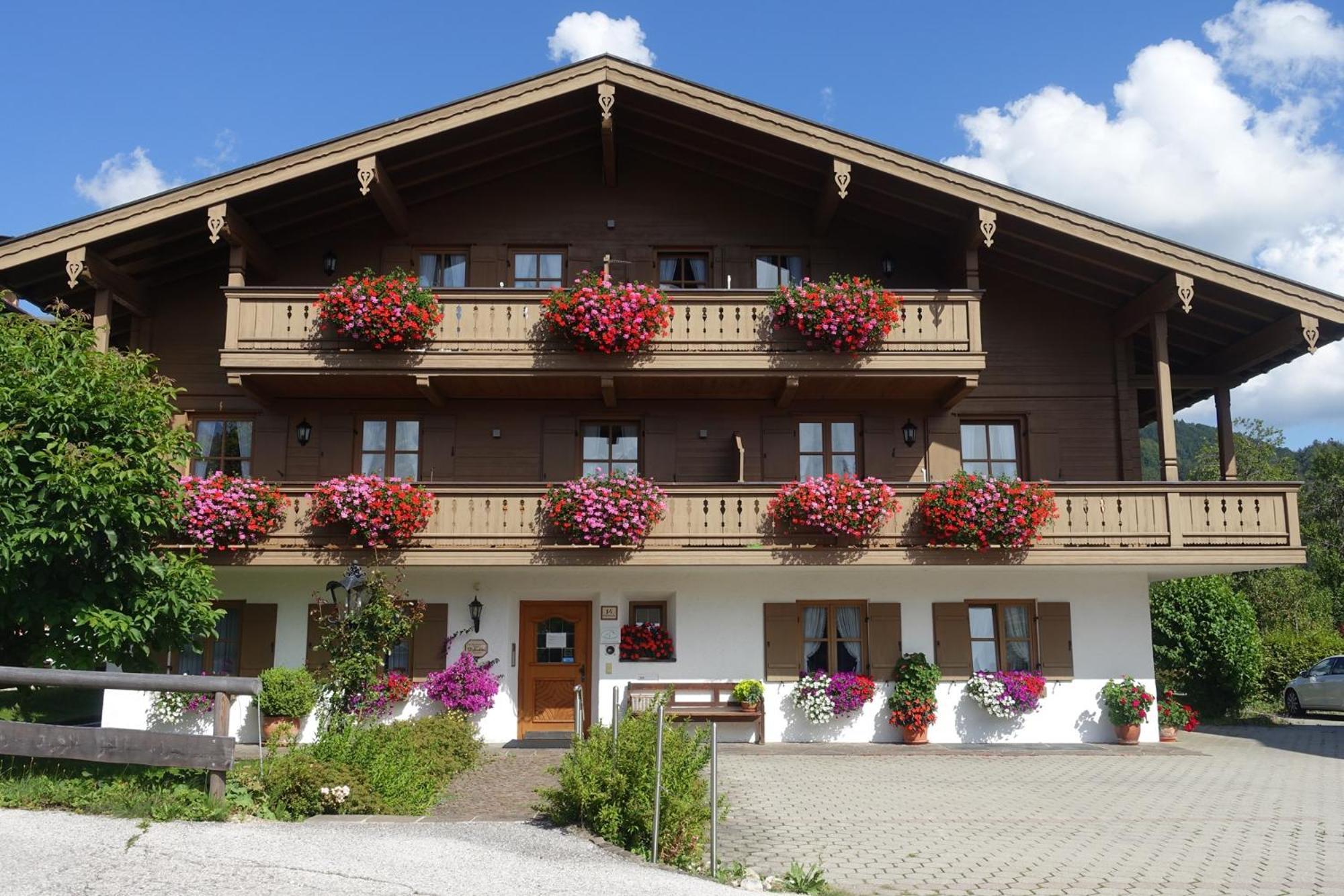 Ferienwohnung Haus Schmiederer Reit im Winkl Exterior foto